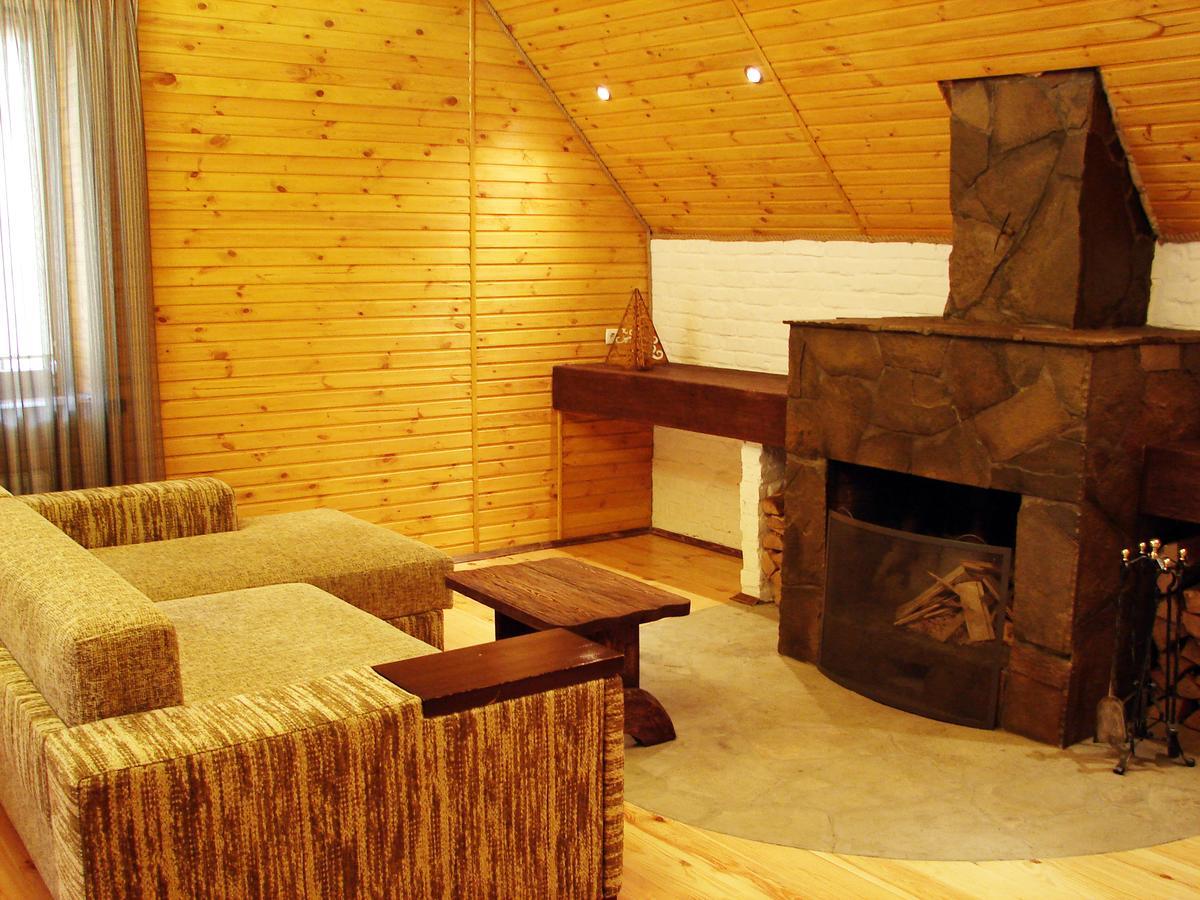 Hotel Pershyi Kordon Tourist Complex Medvedevka Habitación foto