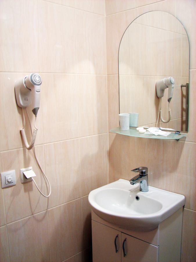 Hotel Pershyi Kordon Tourist Complex Medvedevka Habitación foto