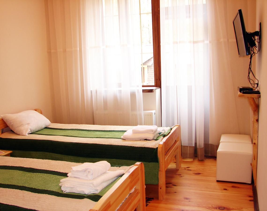 Hotel Pershyi Kordon Tourist Complex Medvedevka Habitación foto